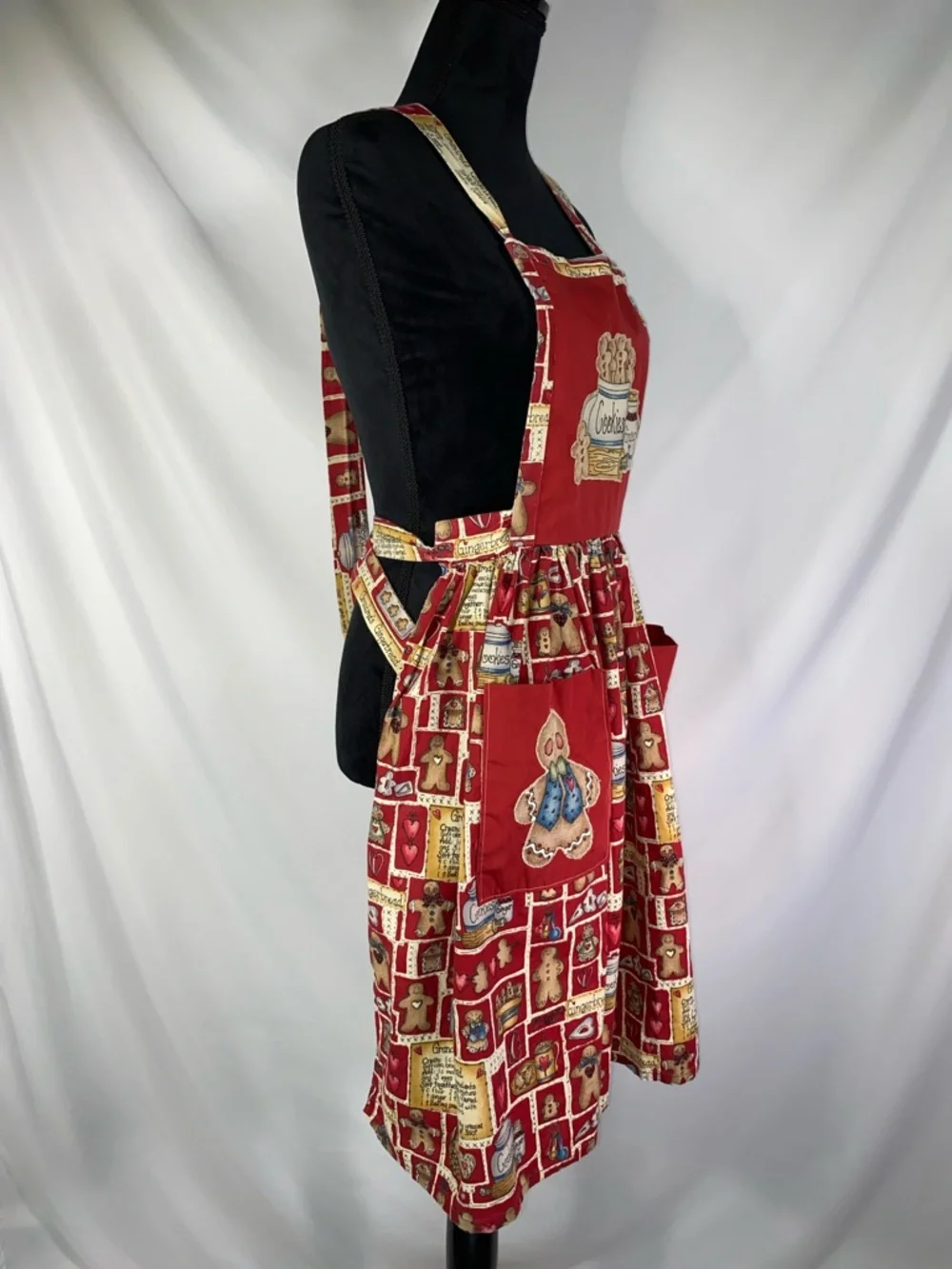 Vintage Baking Apron Grandma's Gingerbread Holiday by Dianna Marcum Red
